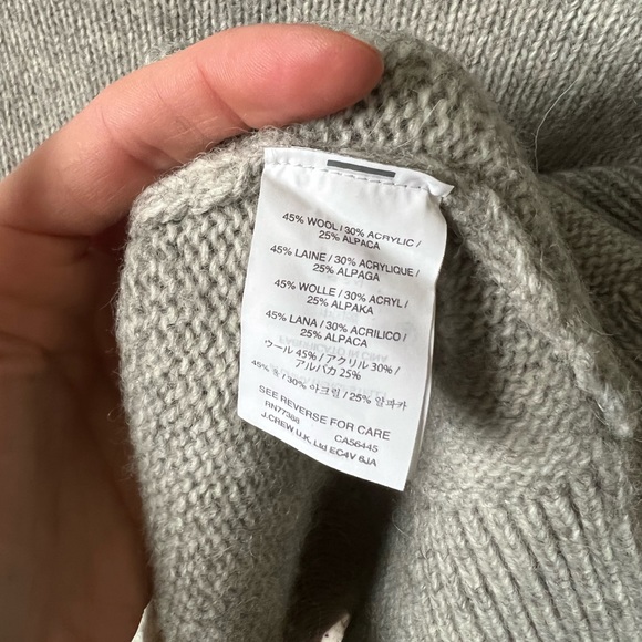 JCrew Women’s Turtleneck Sweater - Picture 11 of 11